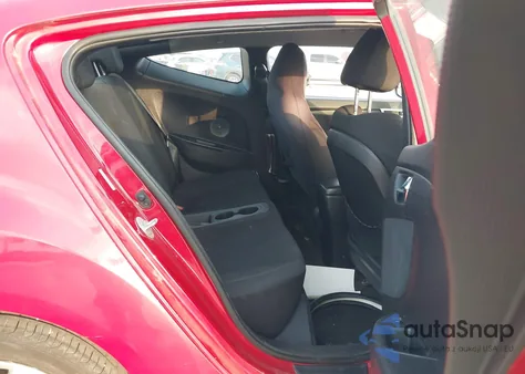 2015 Hyundai Veloster из США, поврежденный, VIN KMHTC6ADXFU236130